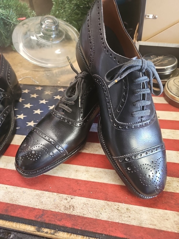 Church's Black  Diplomat Oxford Toe Cap Dress Shoes Excellent US 8 or 70f