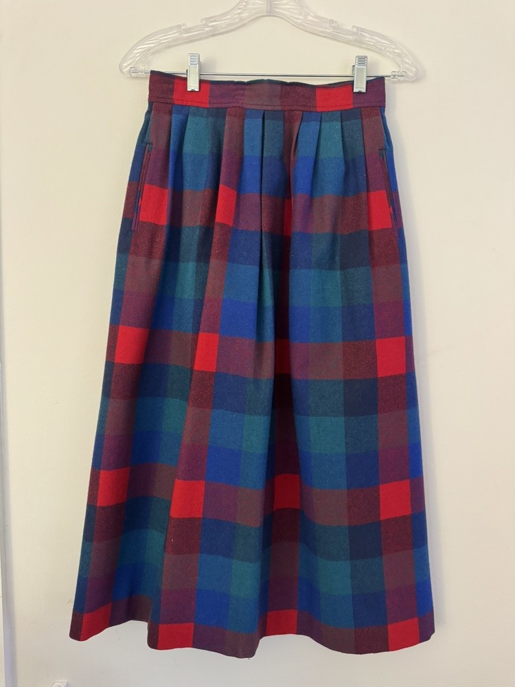 vintage Pendleton virgin wool plaid midi skirt A-line, side zipper, pockets sz8