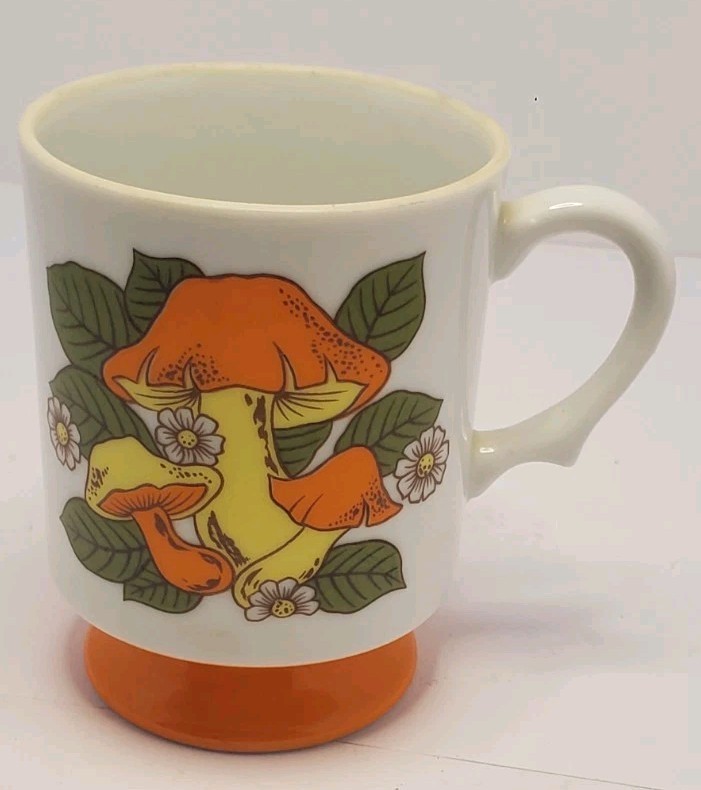 Retro 1970s Orange & Yellow Mushroom Pedestal Coffee Mug for Vintage Kitchens