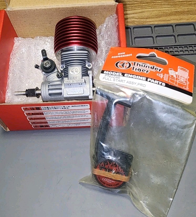 THUNDER TIGER PRO 18BKP ENGINE, PLUS PULL START KIT NEW IN BOX, VERY RARE!