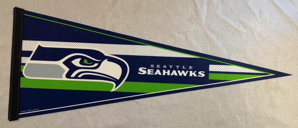 NFL Seattle Seahawks Wincraft Premium 12x 30 Roll & Go Felt Pennant Football