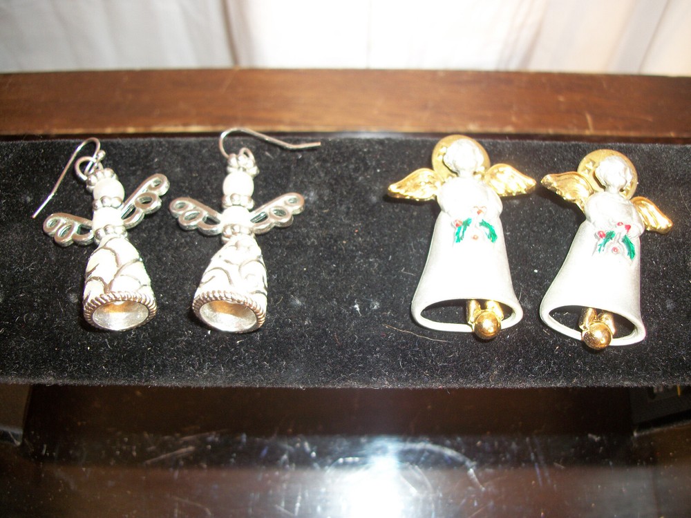 Set of 4 Angel Pierced Earrings & Lapel Pins Silver Tone