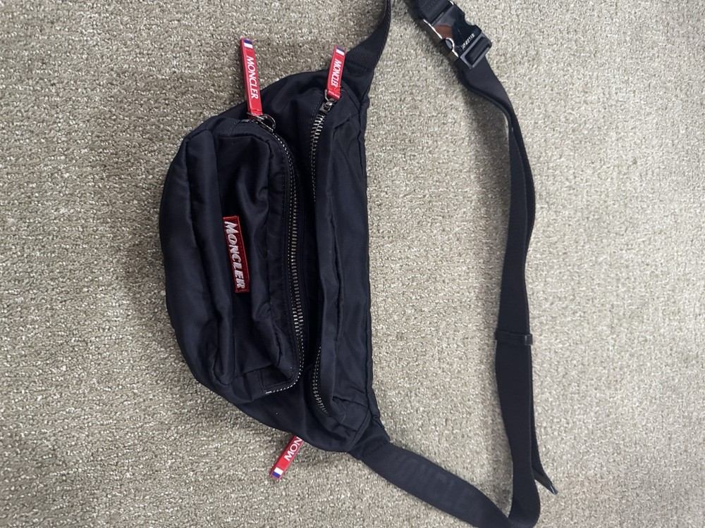 Moncler Durance Belt Bag