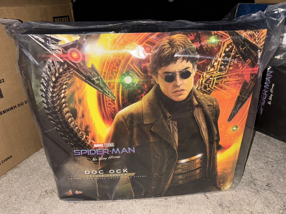 Hot Toys Spider-Man: No Way Home Doc Ock Action Figure - Deluxe Version (MMS632)