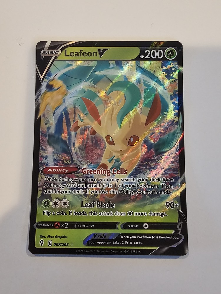 Leafeon V Evolving Skies 007/203 Near Mint Pokemon Card  