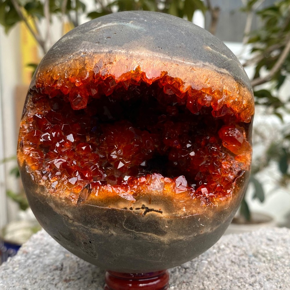 3.26LB   citrine Cave quartz-carved crystal begins to smile and heal