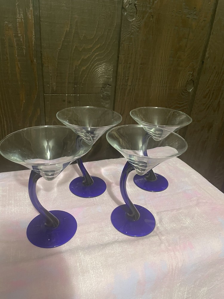 Elegant set of 4 blue and clear curved stem martini glasses