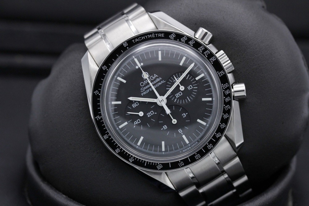 Omega Speedmaster Moonwatch Professional Chronograph Watch