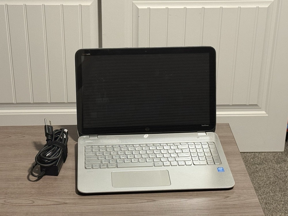 HP Envy Intel Core I5-4210M 8GB RAM