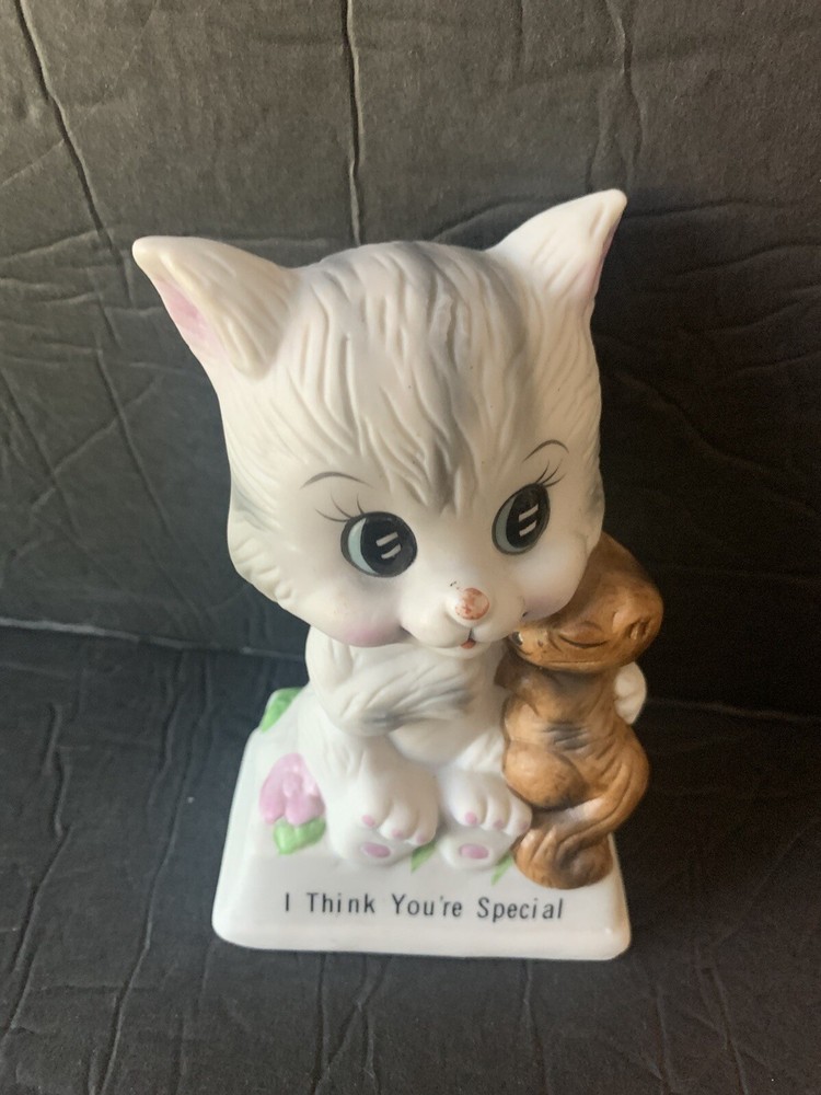 Russ Berrie Cat & Squirrel Figurine I Think You're Special Vintage 1979 Taiwan