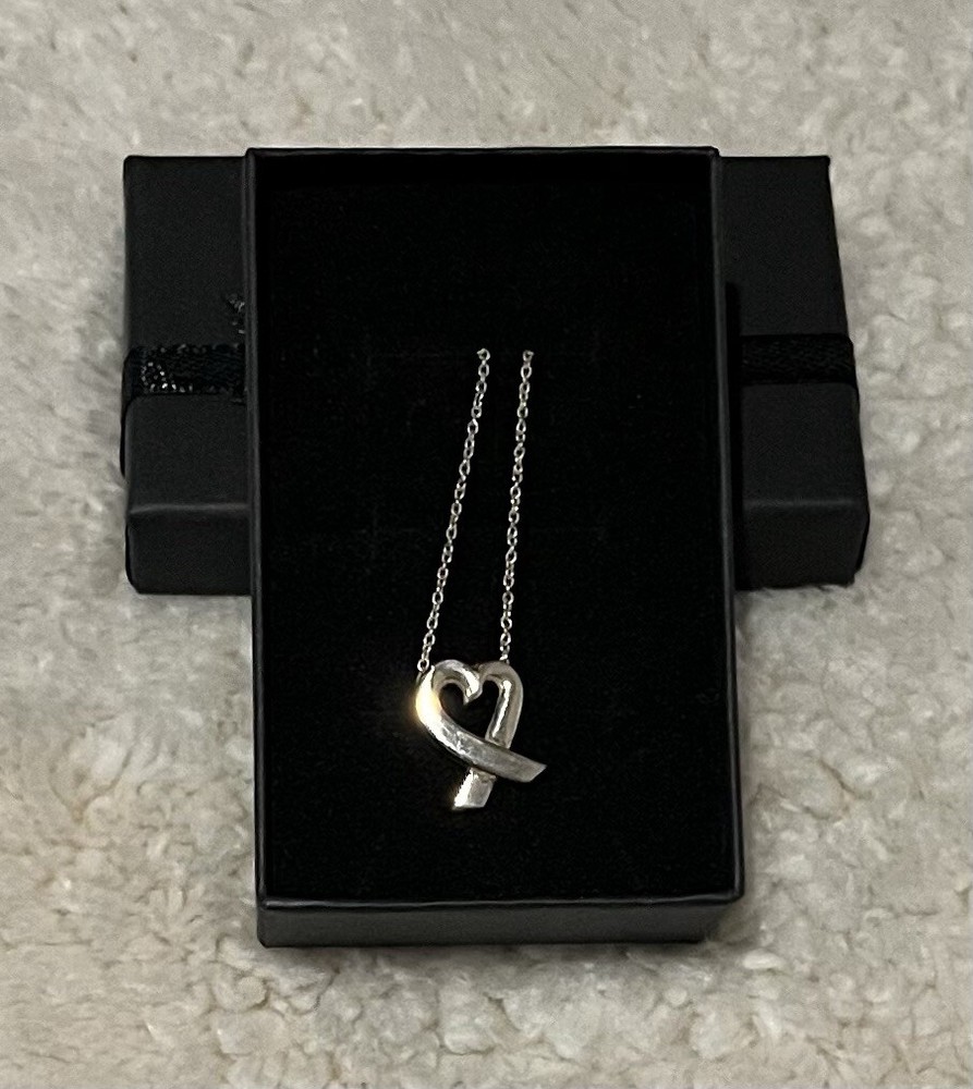 Tiffany & Co Sterling Silver Paloma Picasso Loving Heart Necklace 925
