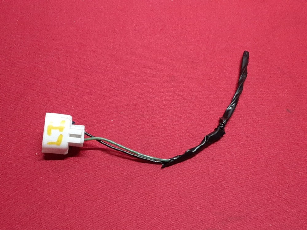 2008-2012 Chevy Malibu Driver Side Inner Tail Light Wire PIGTAIL Connector