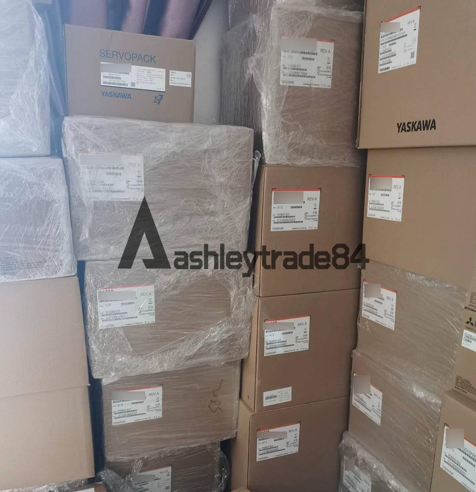 ONE NEW YASKAWA Inverter CIMR-AT4A0165AAA