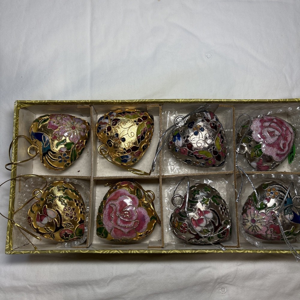 Vintage Smithsonian Catalog Cloisonné Heart Ornaments Set Of 8 in Original Box