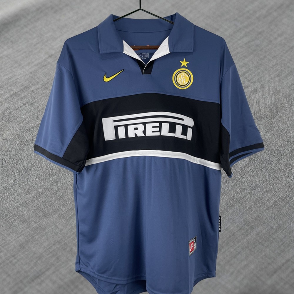 Inter Milan 1998-1999 Away Jersey – Ronaldo #9