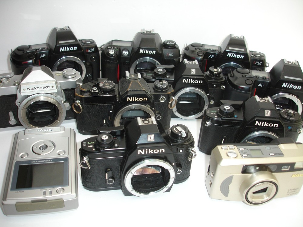 NIKON 35mm film Camera lot - 11 cameras Untersted, as is