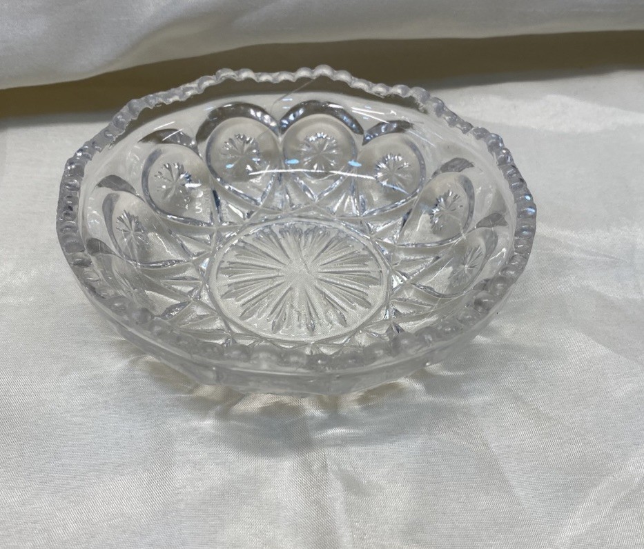 Vintage Sun Moon Star Early American Glass Sawtooth Candy Dish  