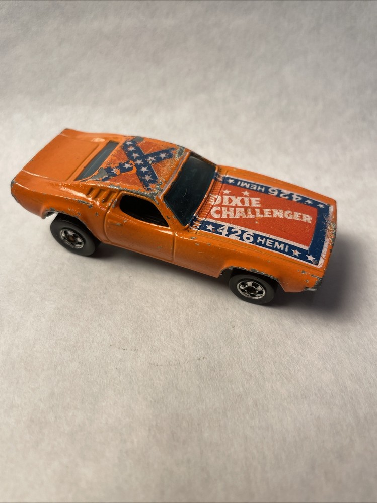 Hot Wheels 1970 Dixie Challenger 426 Hemi Flag General Lee Hong Kong Vintage