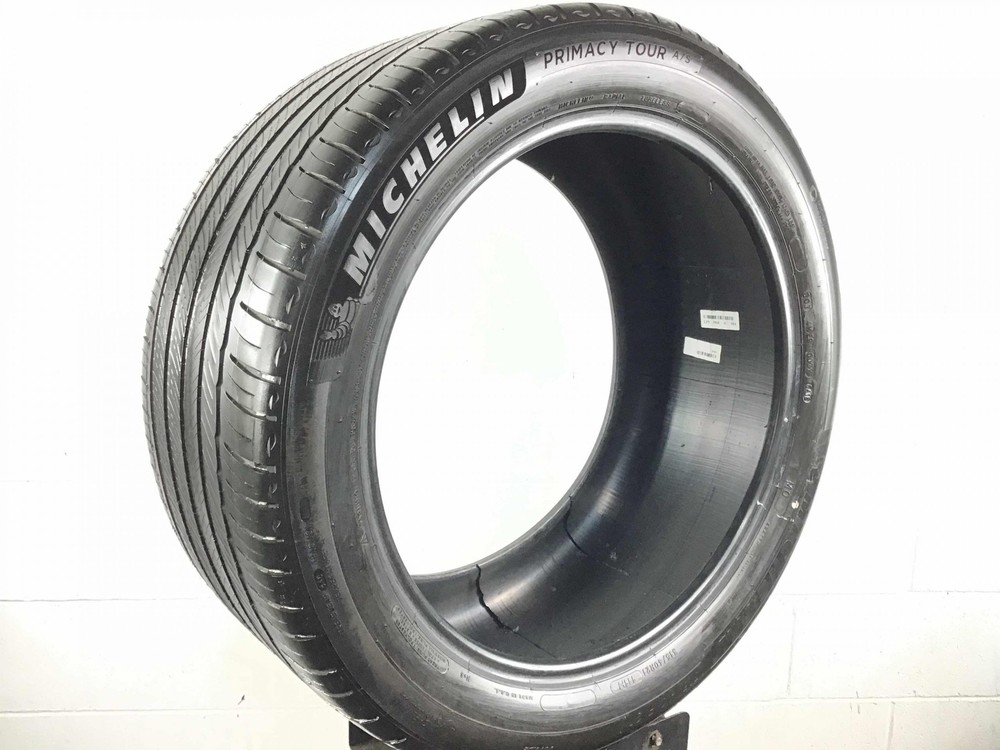 Set Of 2 P315/40R21 Michelin Primacy Tour A/S 111 H Used 6/32nds