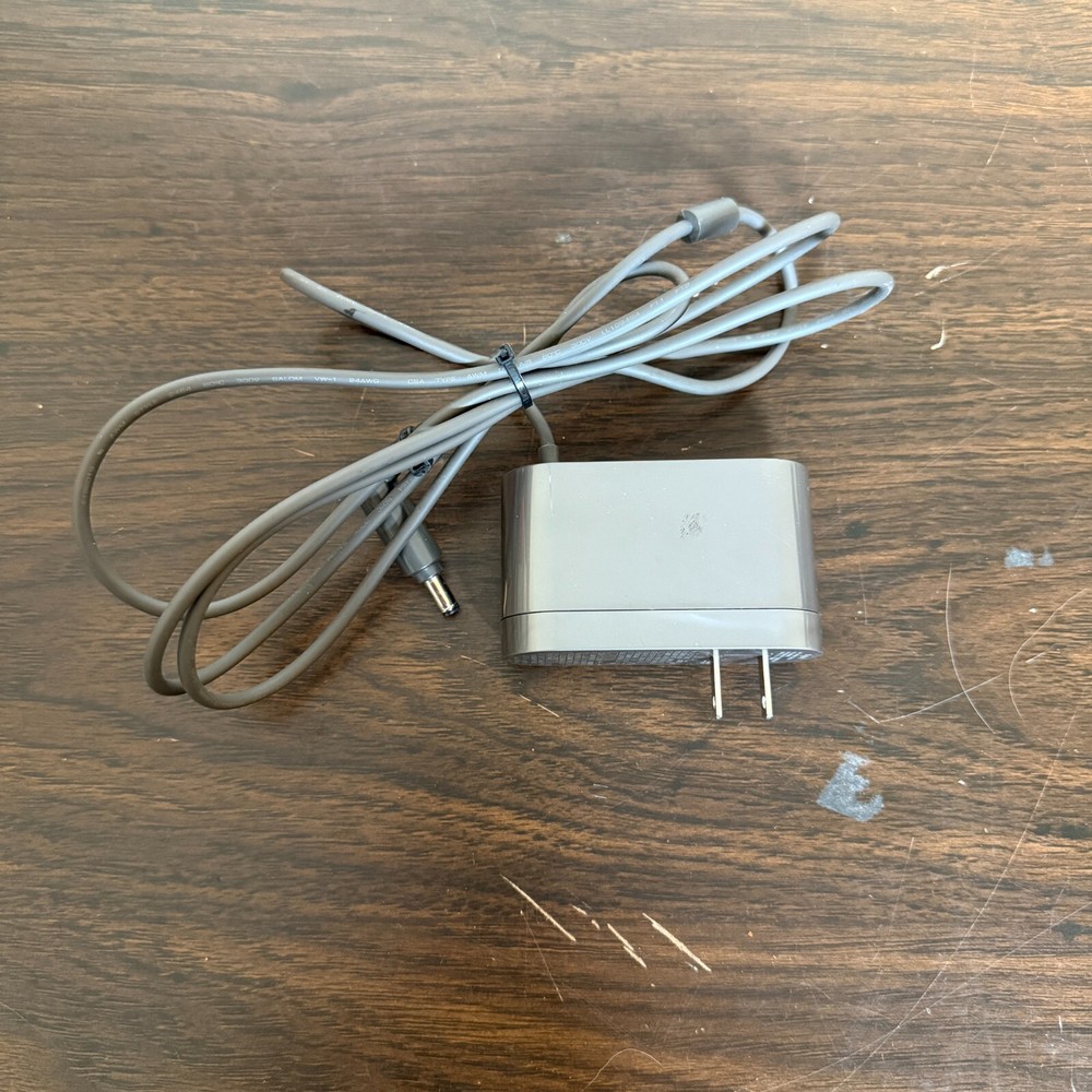 Dyson Vacuum Cleaner Charger Class 2 Battery Charger 64506-07