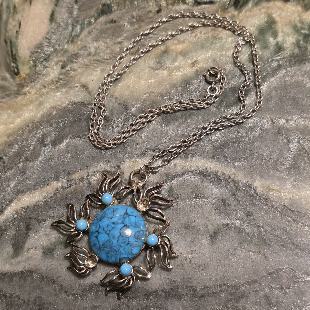 Vintage Silver Tone Faux Turquoise  Flower Pendant Southwest Style 24” Necklace