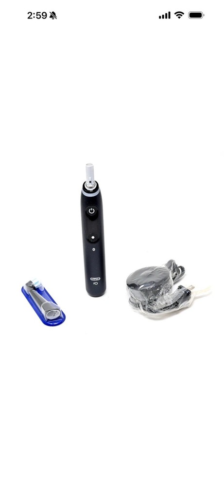 Oral-B iO Series 7 Electric Toothbrush with 2 Brush Heads, Black Onyx