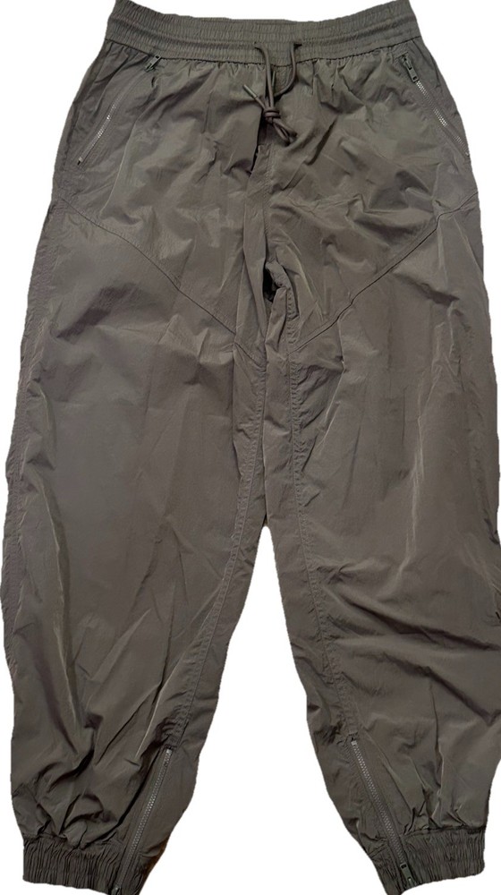 Your Personal Best YPB Athletic Joggers Parachute Pants NWT Medium MSRP $69