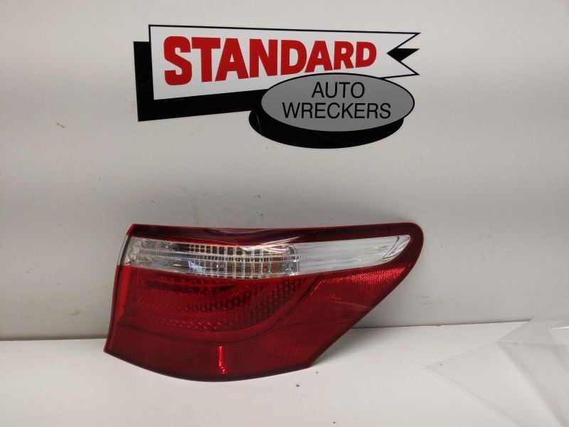 07-09 LEXUS LS460 Tail Light Quarter Panel Replacement Part 1390454