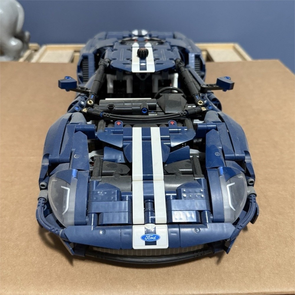LEGO Technic 2022 Ford GT 42154 Complete Set 1466pcs w/ manual 18+