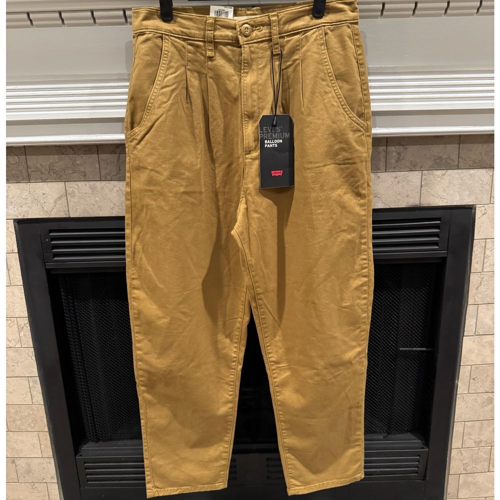 Levi's High Rise Pleated Balloon Pants Khaki Tan Casual Wide Leg Size 30