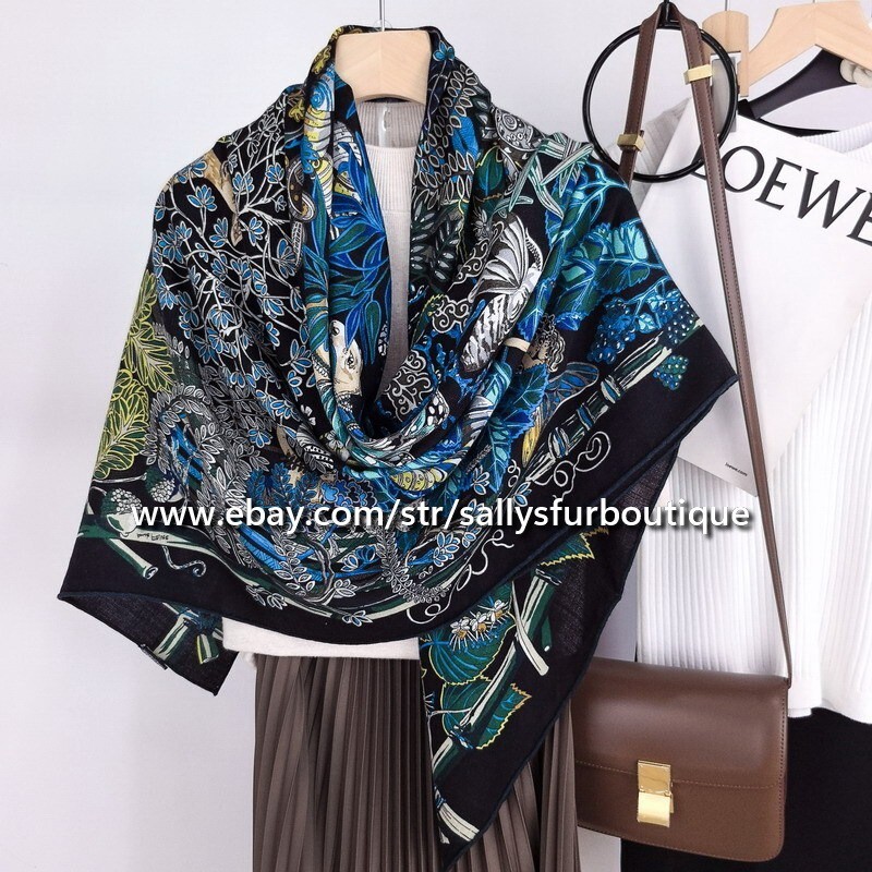 Sally 70% Cashmere 30% Silk Jungle Print Double Face Shawl 53