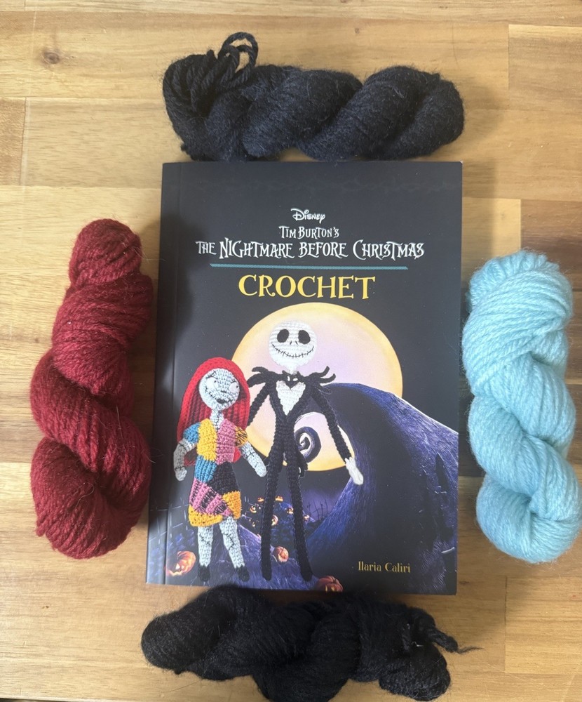 Disney Tim Burton Nightmare Before Christmas Crochet Kit - Missing 1 Color