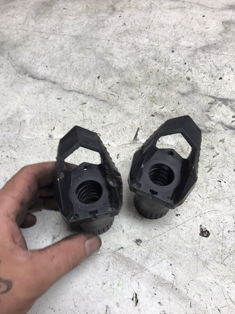 18 Kawasaki KLE 650 KLE650 F Versys Engine Motor Crash Pegs Mounts