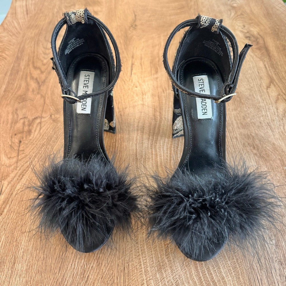 Steve Madden | Carabu Black Chunky Heel | Gold Floral Feathers | Wm’s Size 7.5