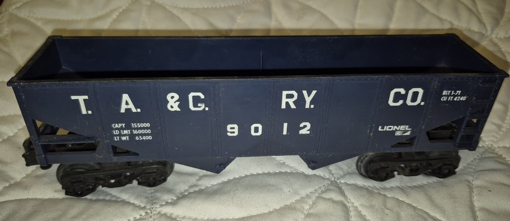 Lionel No 9012 TA G Hopper Dark Blue O Gauge Rare Collectible Train Set