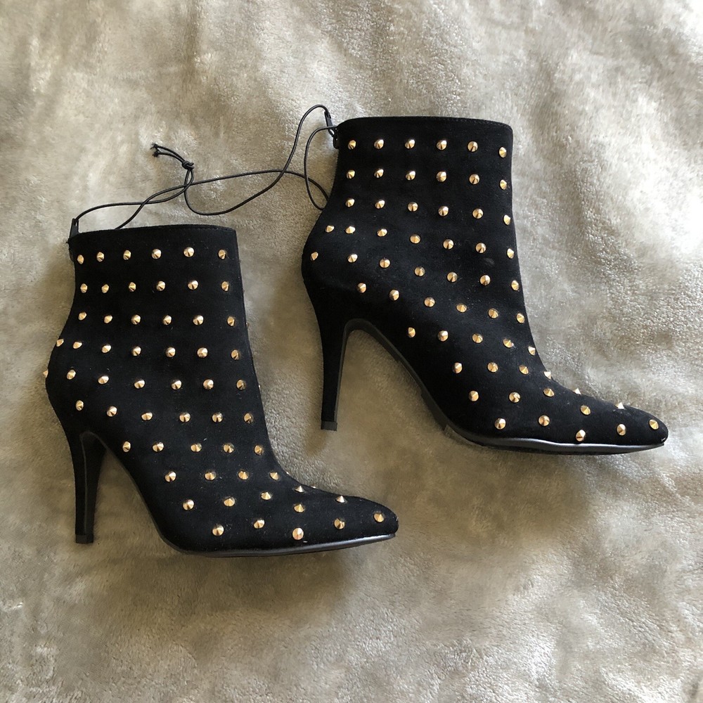 FOREVER 21 Black Gold Studded Faux Suede Ankle Boots Women Size 5.5