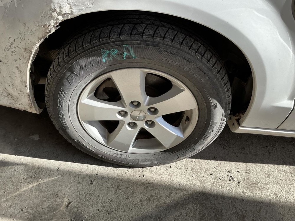 Wheel 17x6-1/2 Aluminum 5 Solid Spoke Fits 11-19 JOURNEY 4752113