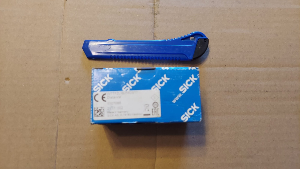 New Sick WTT12L-B2563S17 1107086 Photoelectric Proximity Sensor