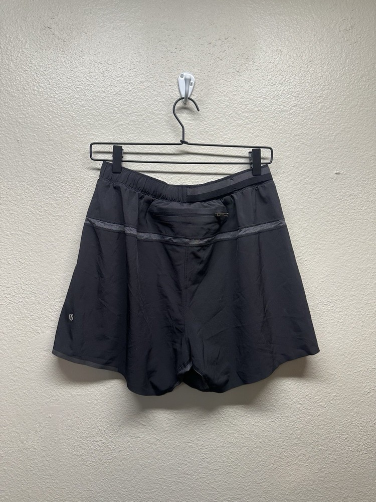 Lululemon Men’s Black Running Shorts Medium 5” Inseam Linerless Zip Pocket