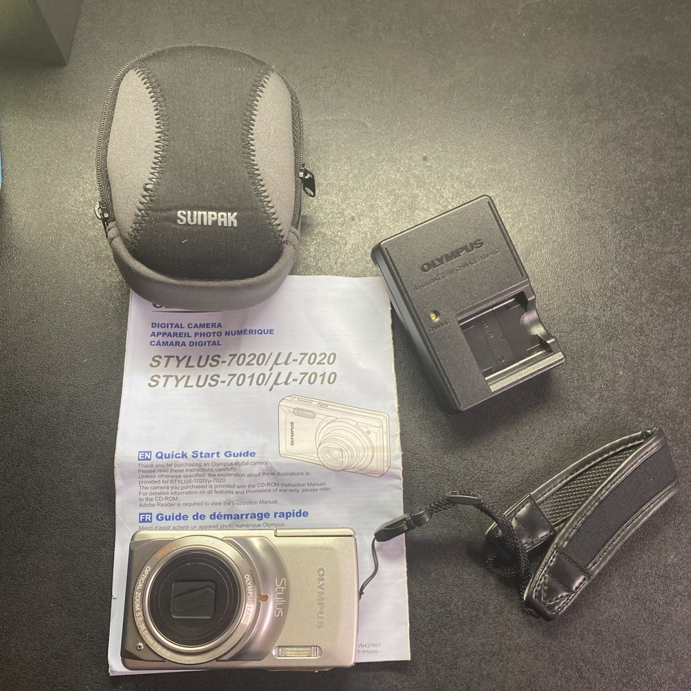 Olympus Stylus 7010 12MP Digital Camera Silver Tested Fully Functional