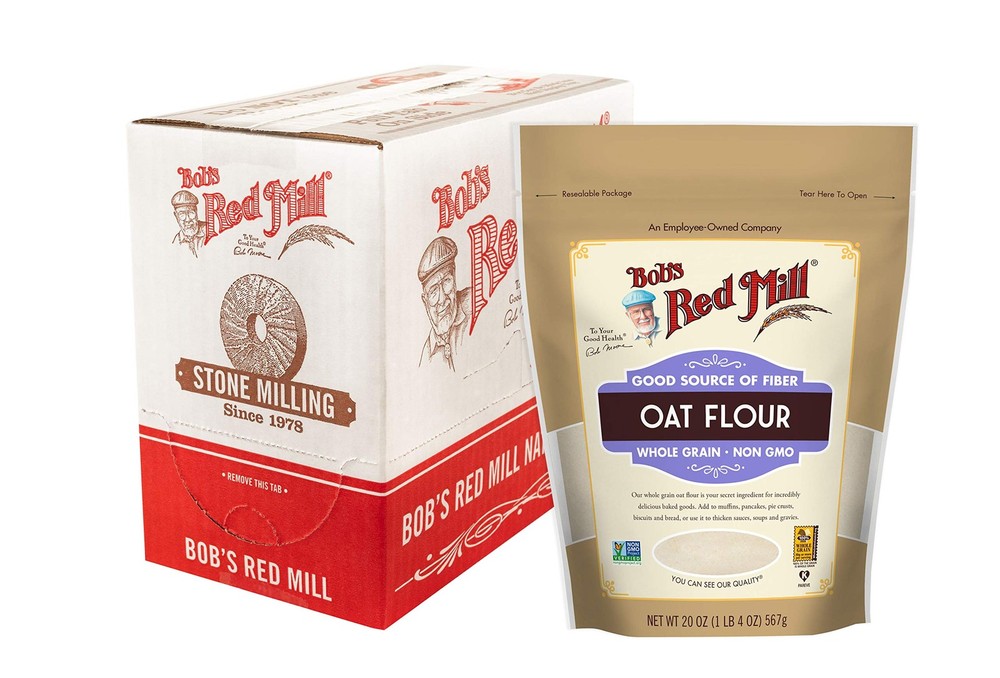 Bob's Red Mill Whole Grain Oat Flour, 20oz 20 Ounce (Pack of 4), Natural