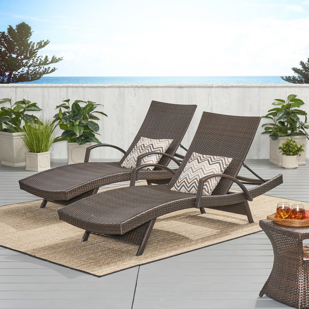 Toscana Wicker Outdoor Chaise Lounge Chair Set of 2