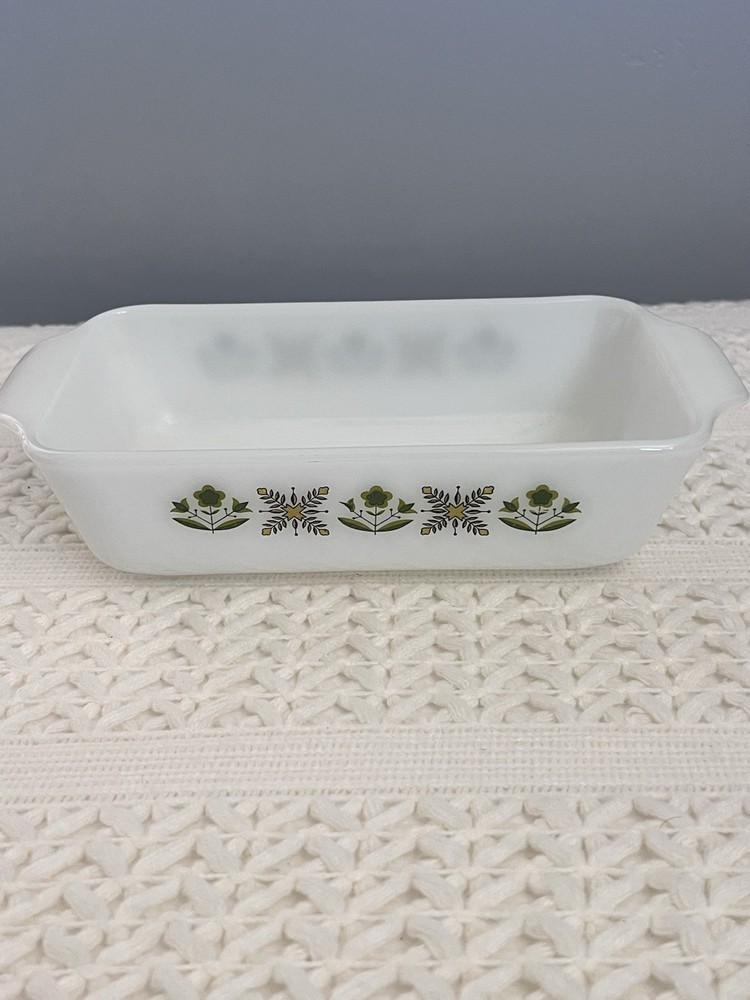 Vtg. Anchor Hocking FireKing 1 Quart Meadow Green Casserole Baking Dish 441 USA