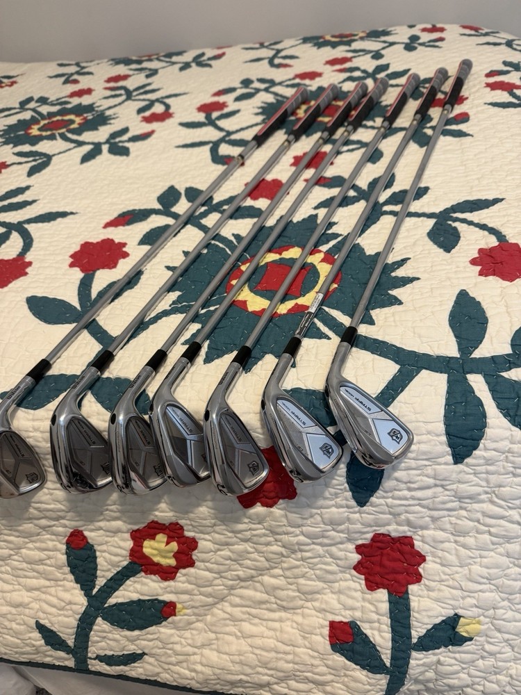 Wilson Staff Model CB 2021 4-PW DG S300