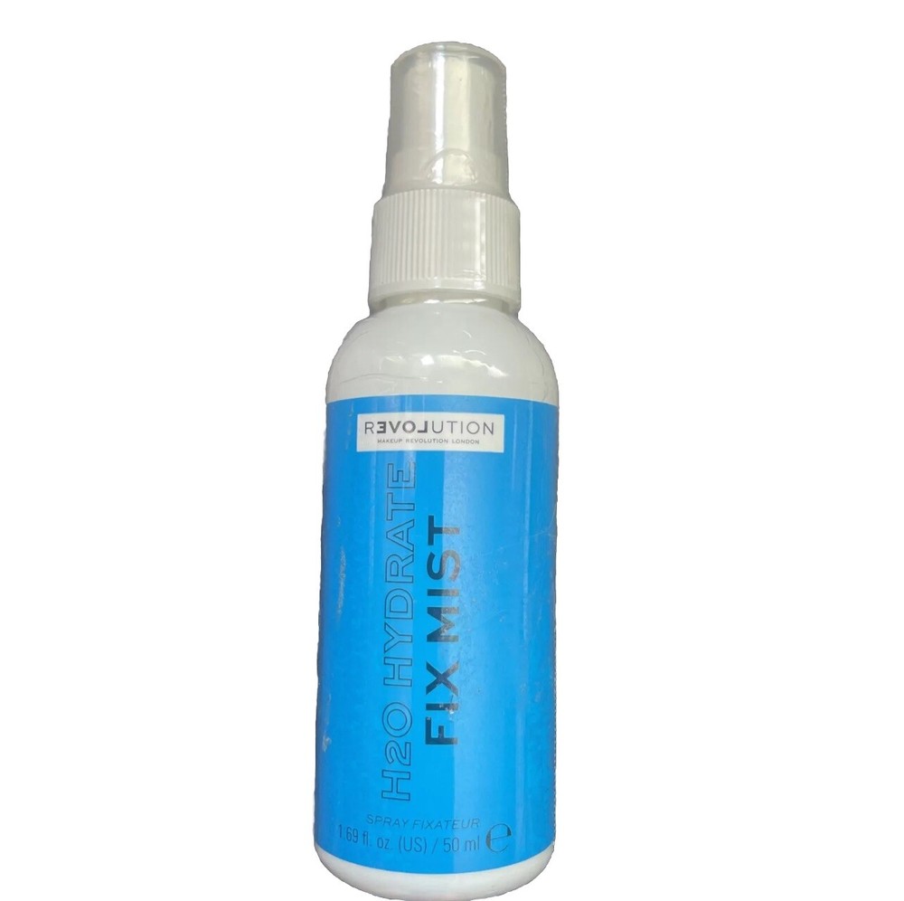 Relove by Revolution H2O Hydrate Fixing Mist 1.69 Fl Oz