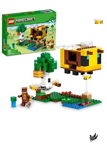 LEGO Minecraft: The Bee Cottage (21241)
