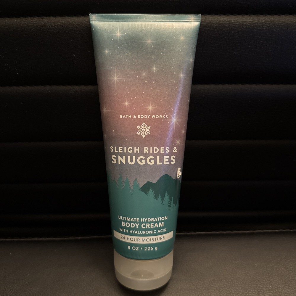 Bath & Body Works Sleigh Rides & Snuggles 8 oz Body Cream Lotion New