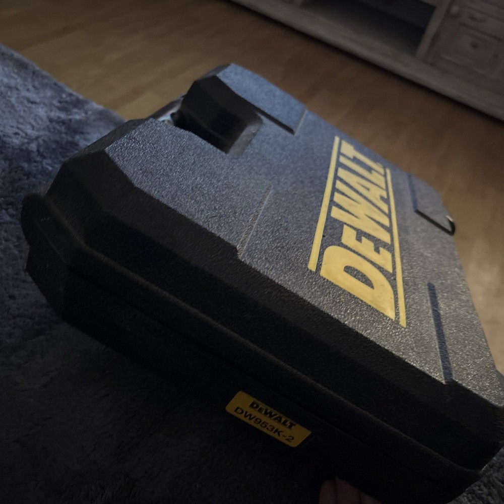 DEWALT DW953 12v 3/8