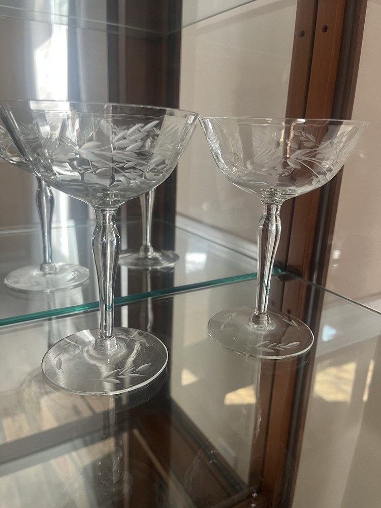 TIFFIN Vintage Champagne Flute Elegant Glass for Celebrations