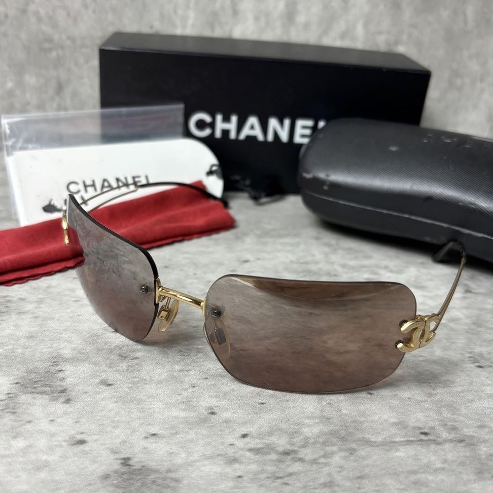 Chanel Coco Mark 4068 Rimless Colored Sunglasses Authentic Pre-Owned